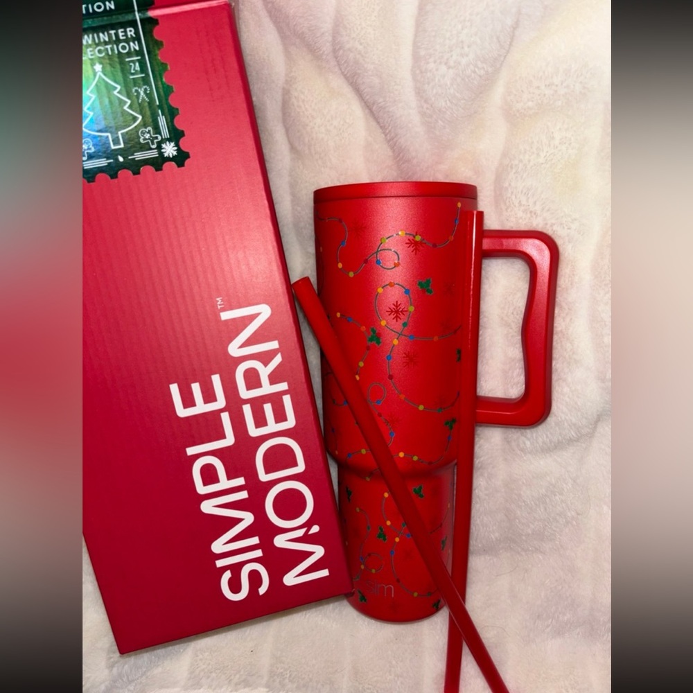 HOLIDAY LIGHTS Simple Modern Trek 40oz Tumbler LIMITED EDITION